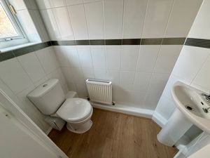 Downstairs W/C- click for photo gallery